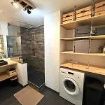 Апартаменты Duplex A 10min De La Gare & Centre Avec Balcon