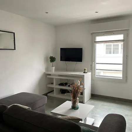 Apartman Duplex A 10min De La Gare & Centre Avec Balcon Nantes